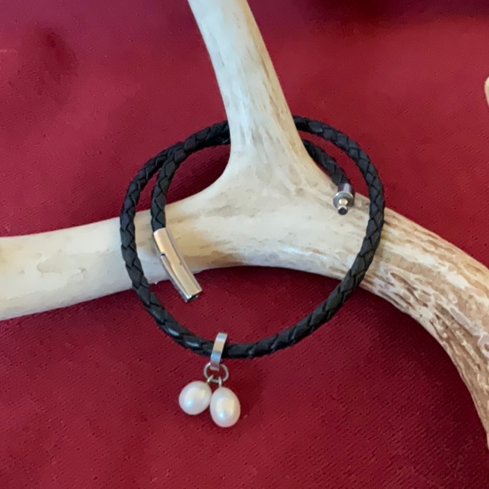 COPY - Pearls by Shari Braided leather bracelet/choker with 2 freshwater pearls.